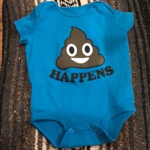 ✨4 for $22✨ 💩 Happens ✨HP✨ • 6 month onesie